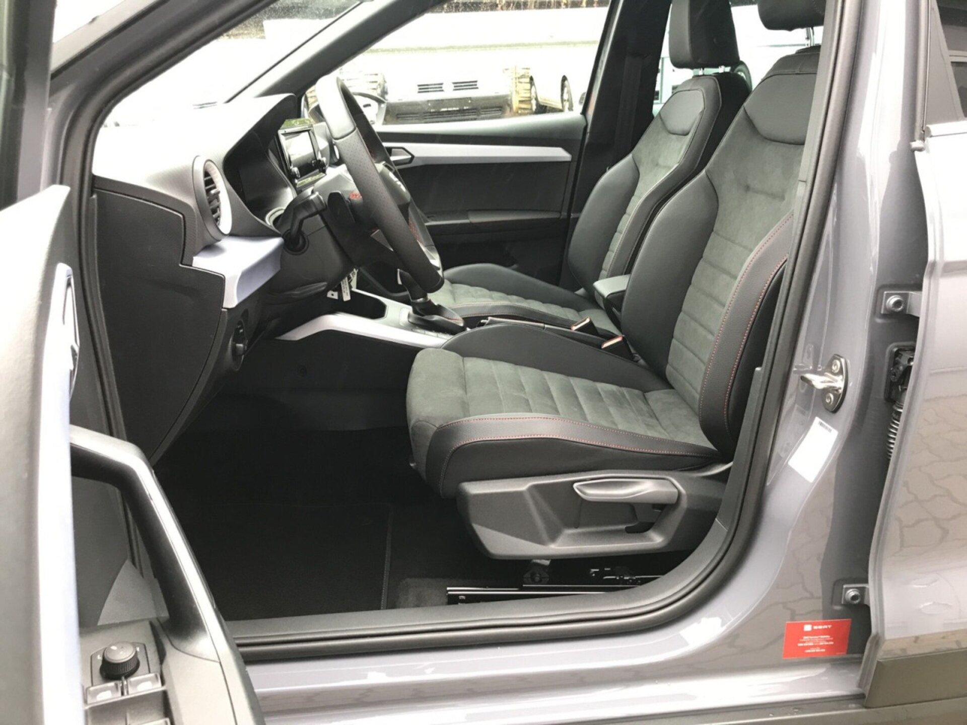 SEAT Arona FR