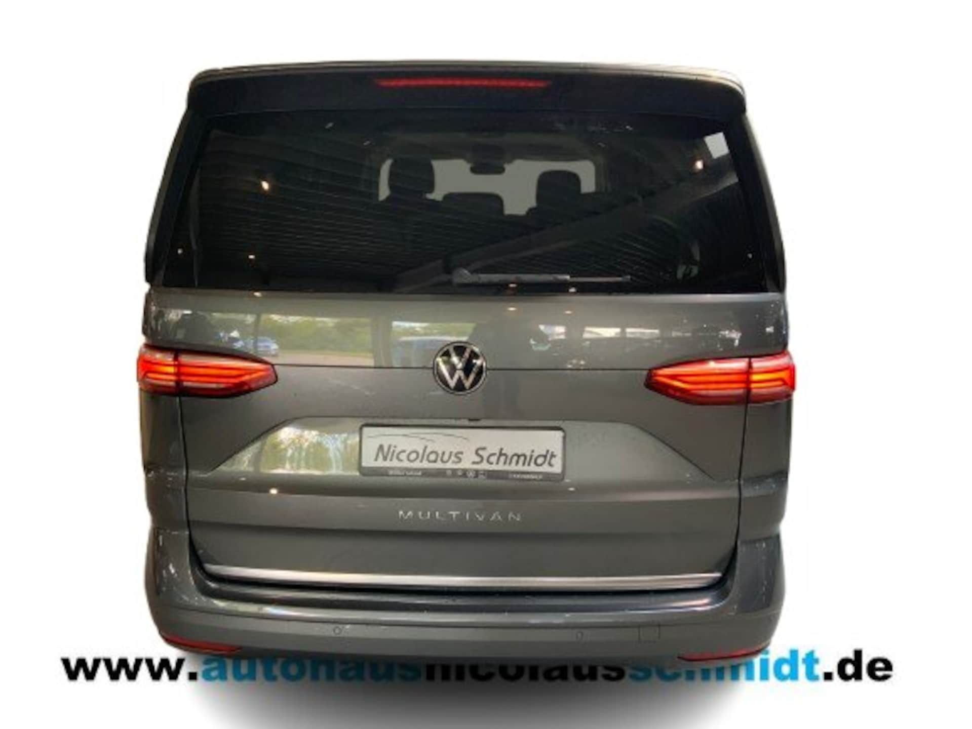Volkswagen Multivan Langversion Style