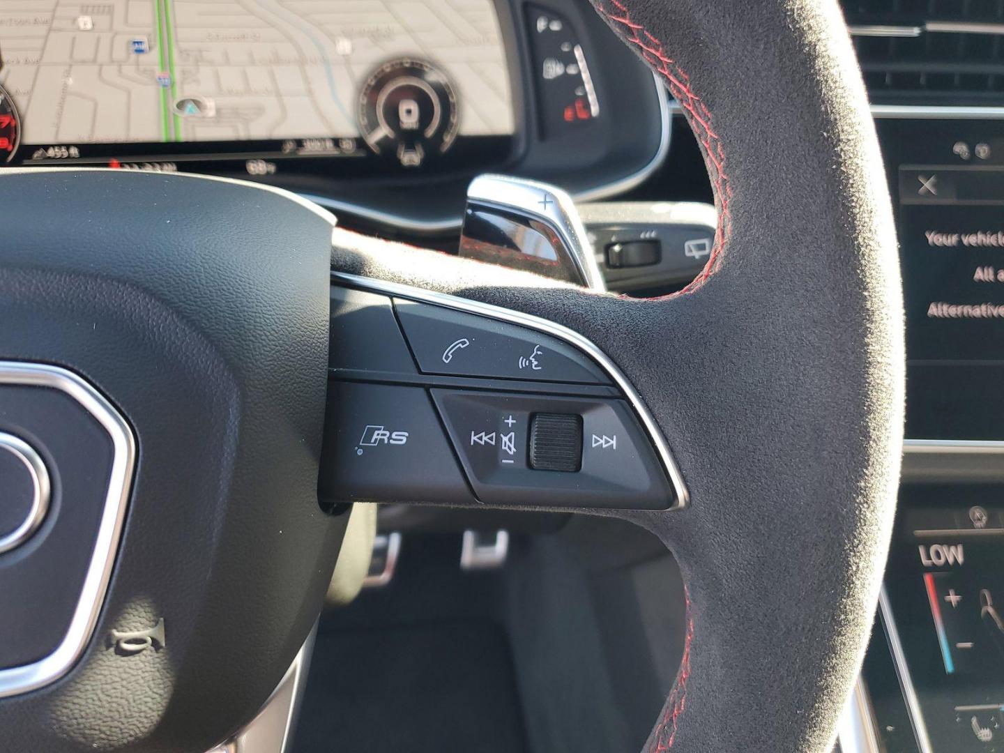 2025 Audi RS Q8 Base - Photo 27