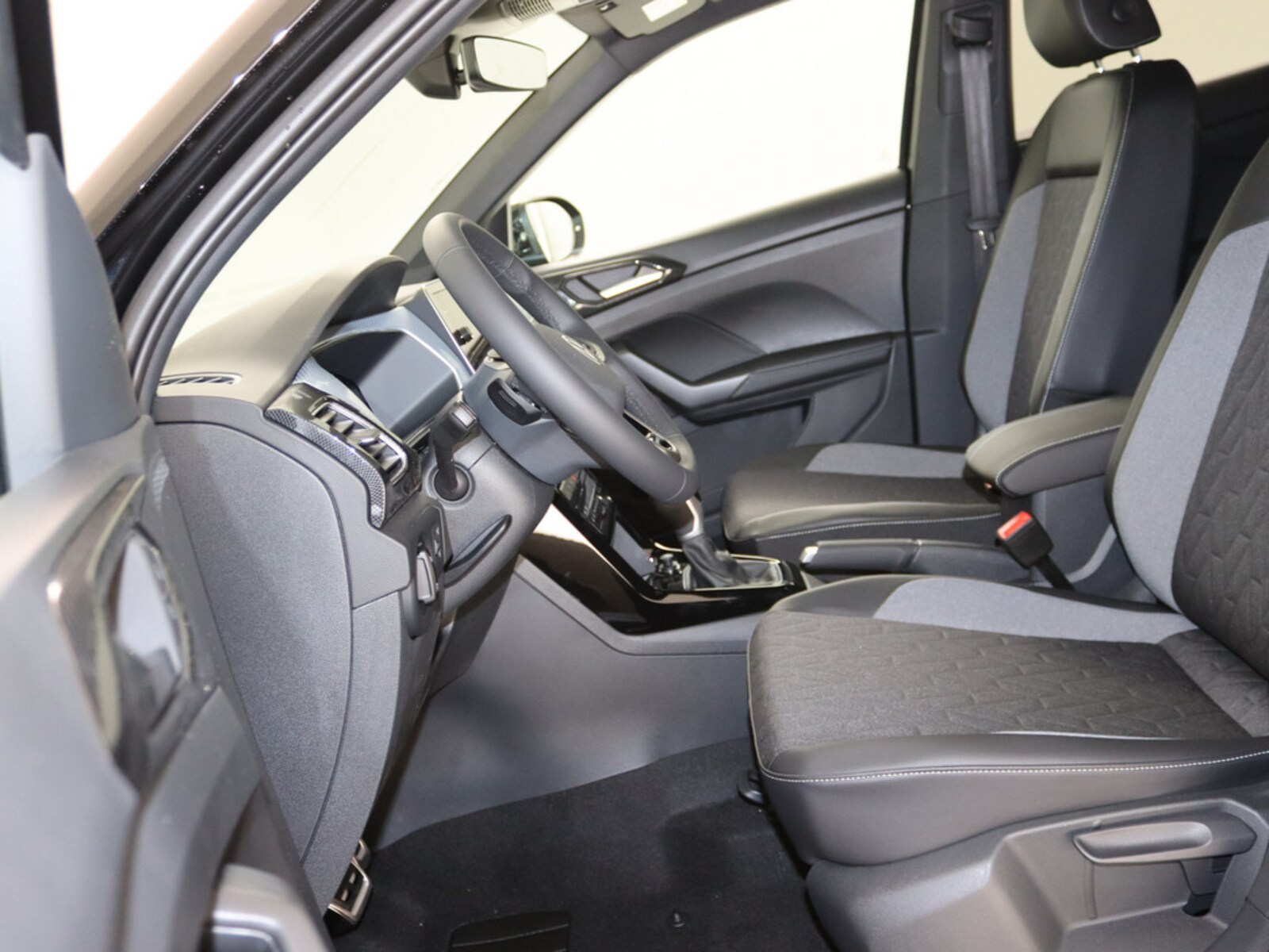 Volkswagen T-Cross – Bild 12