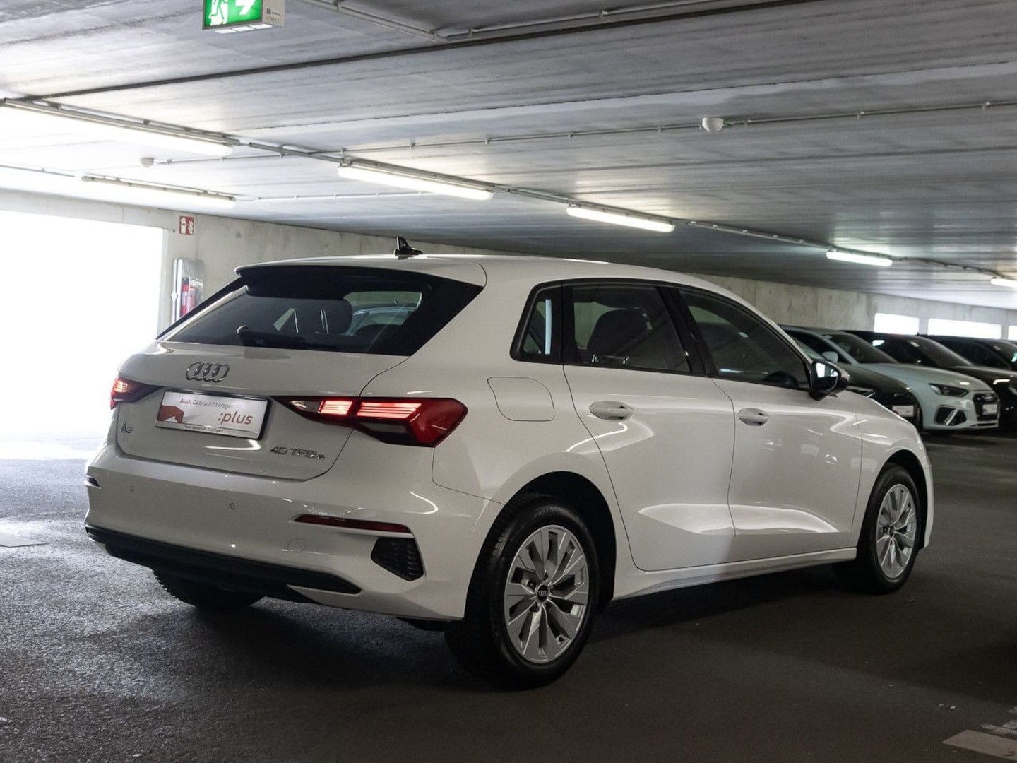 Bild über Audi A3 Sportback TFSI e 40 TFSI e S tronic - für weitere Informationen kontaktieren Sie den Audi Partner