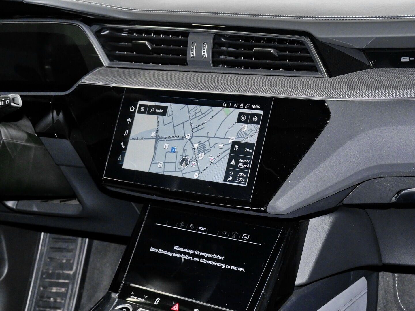 Image about Audi Q8 e-tron S line 55 e-tron quattro