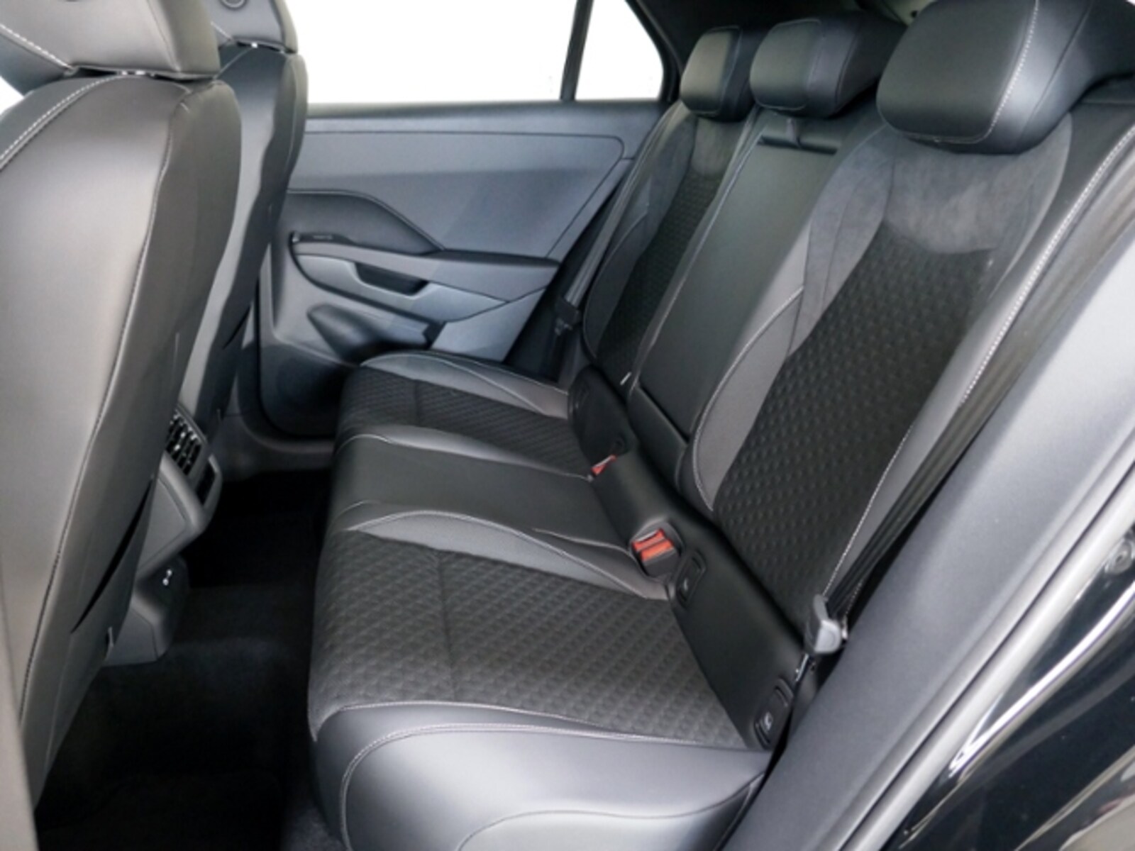 Volkswagen T-Roc – Bild 9