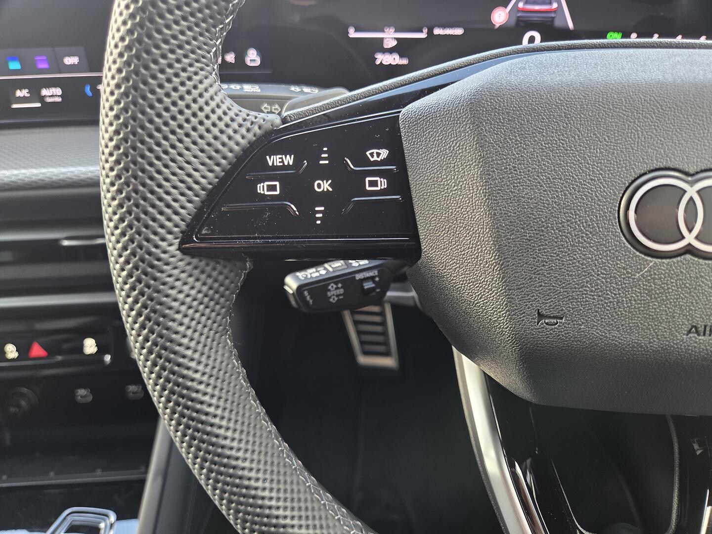Image about Audi Q5 SUV TFSI quattro 200 kW sport