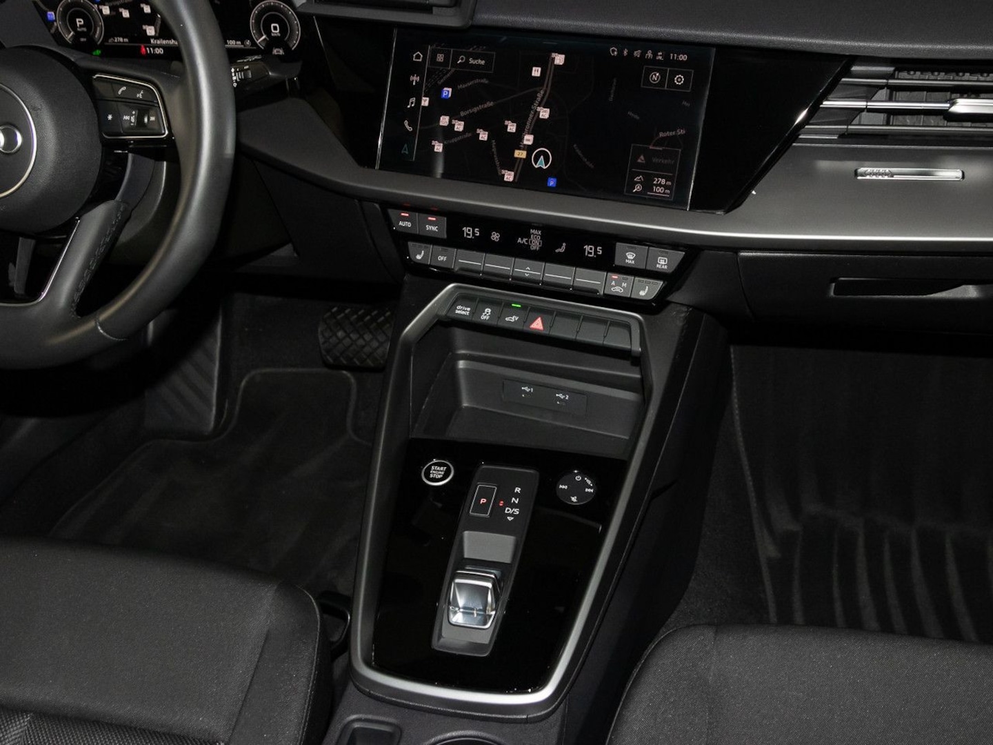 Bild über Audi A3 Sportback TFSI e 40 TFSI e S tronic - für weitere Informationen kontaktieren Sie den Audi Partner