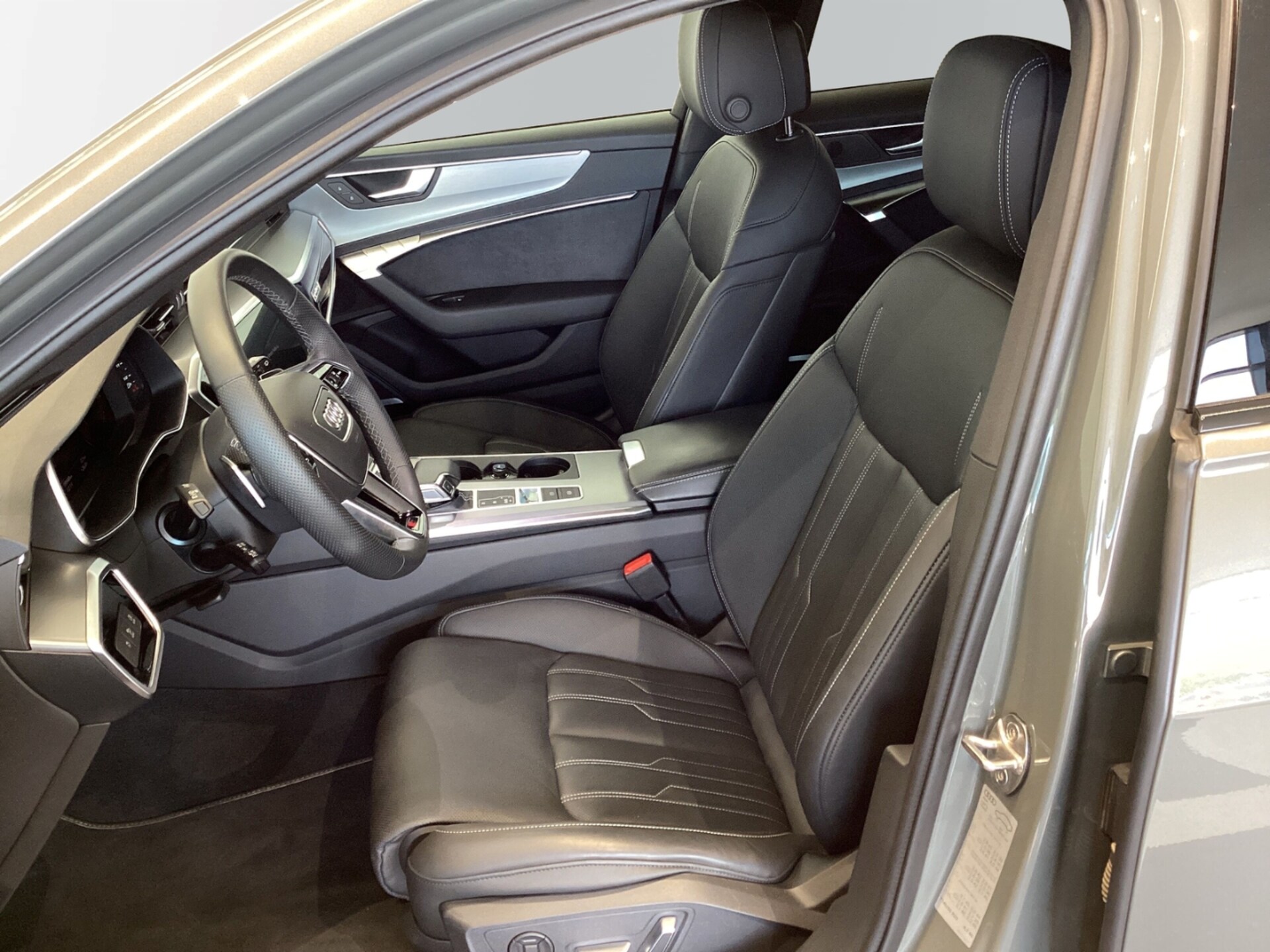 Audi S6 Avant