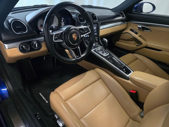 2022 Porsche 718 Cayman