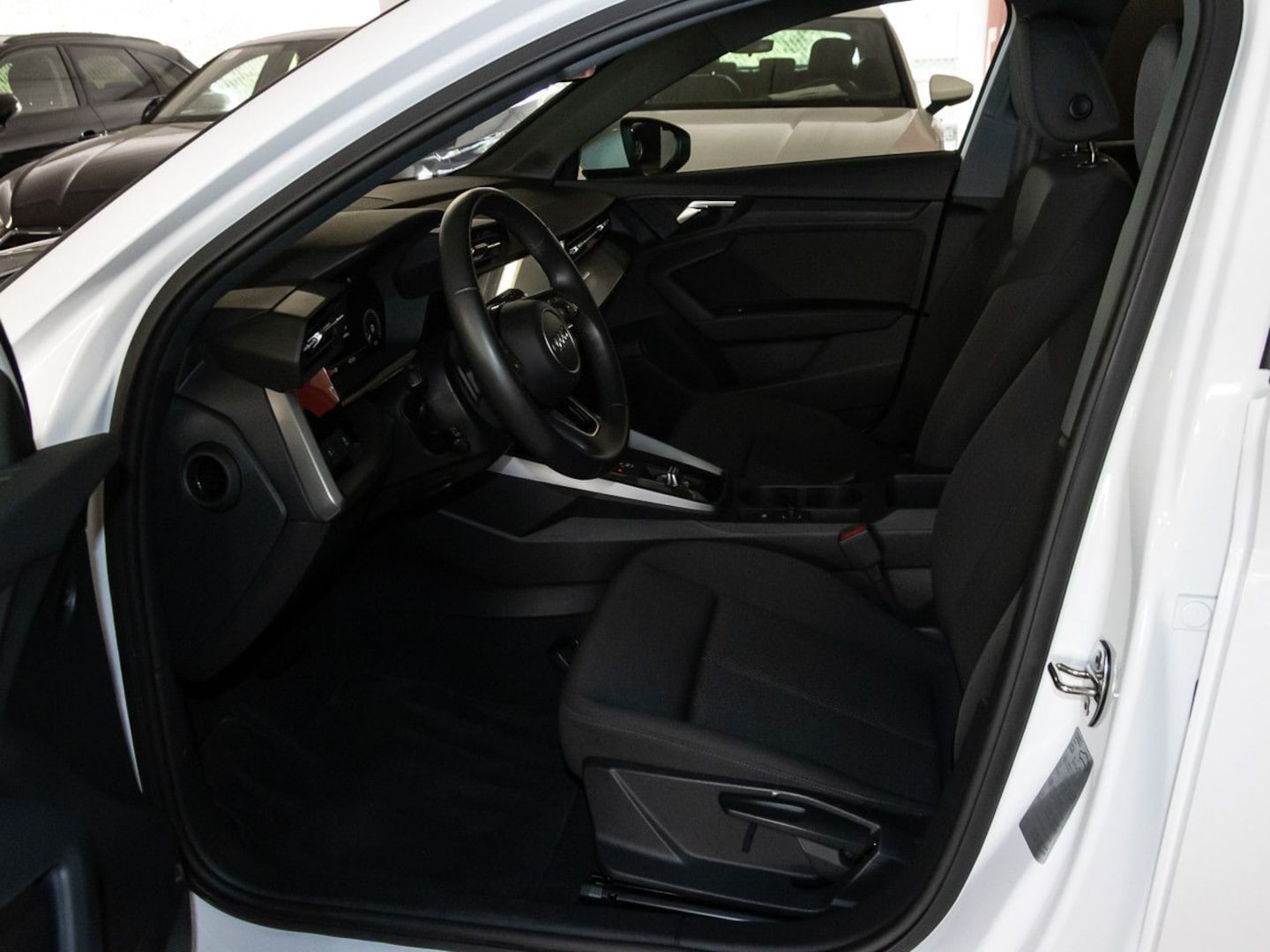 Bild über Audi A3 Sportback TFSI e 40 TFSI e S tronic - für weitere Informationen kontaktieren Sie den Audi Partner