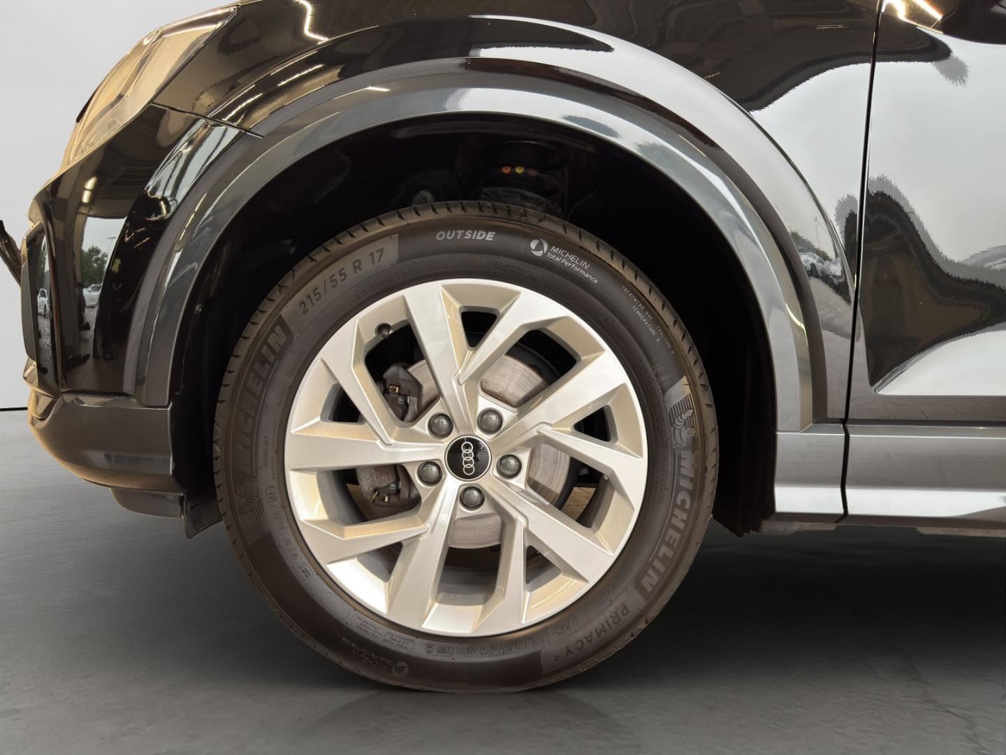 Bild über Audi Q2 advanced 35 TFSI S tronic - für weitere Informationen kontaktieren Sie den Audi Partner