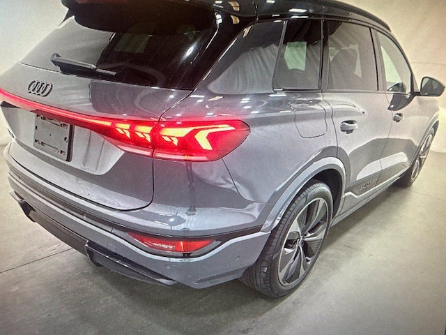 Used 2025 Audi SQ6 e-tron Prestige with VIN WA135BGF1SA043094 for sale in Gainesville, FL