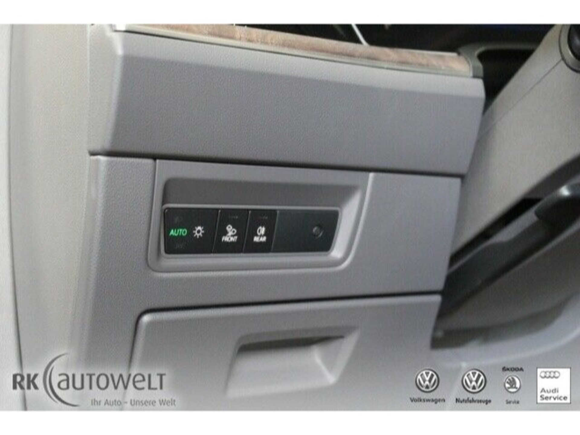Volkswagen Touareg Basis-Modell