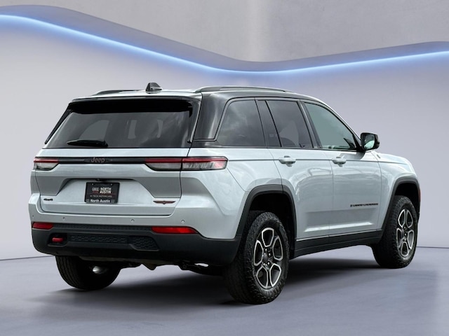 2022 Jeep Grand Cherokee