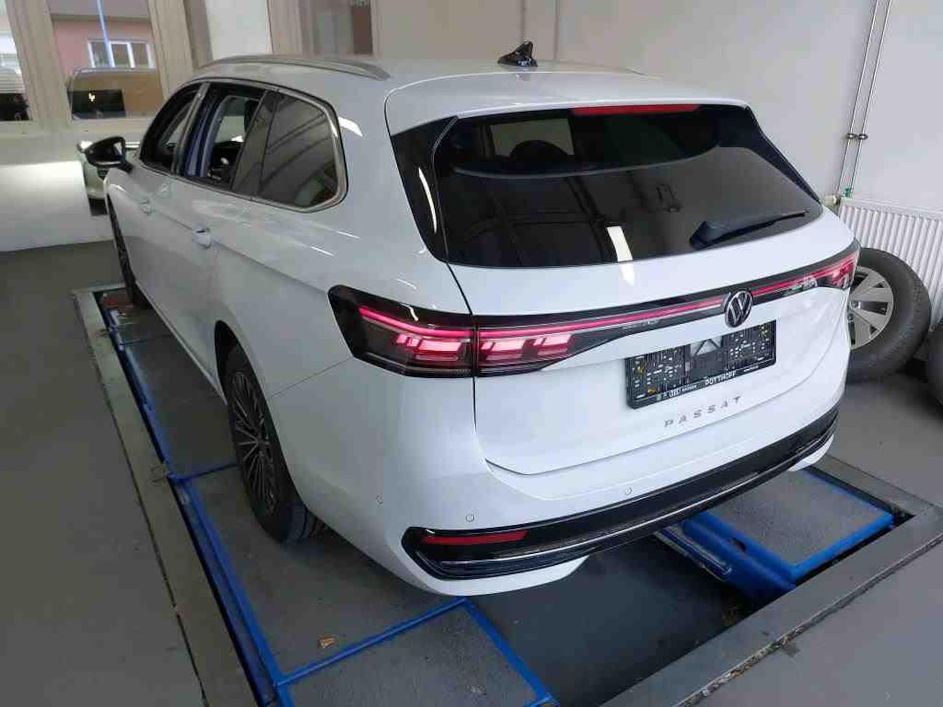 Volkswagen Passat Elegance