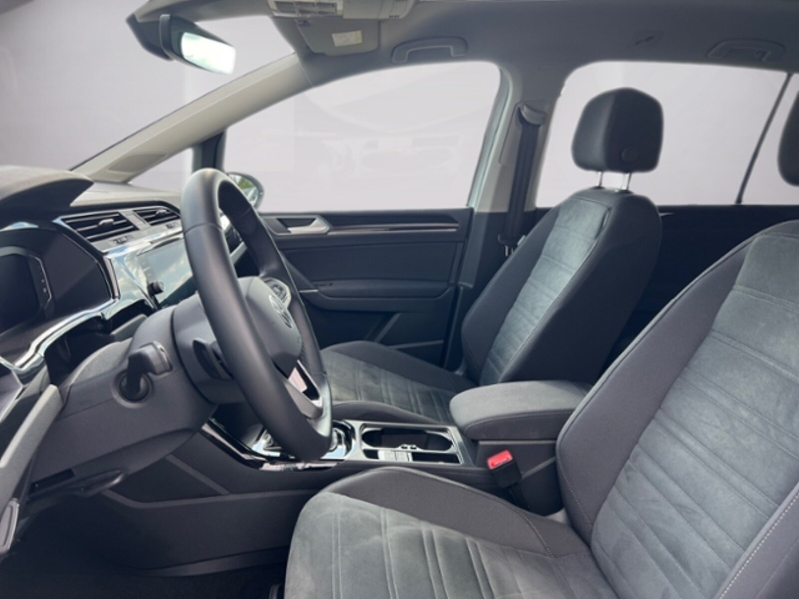 Volkswagen Touran – Bild 9