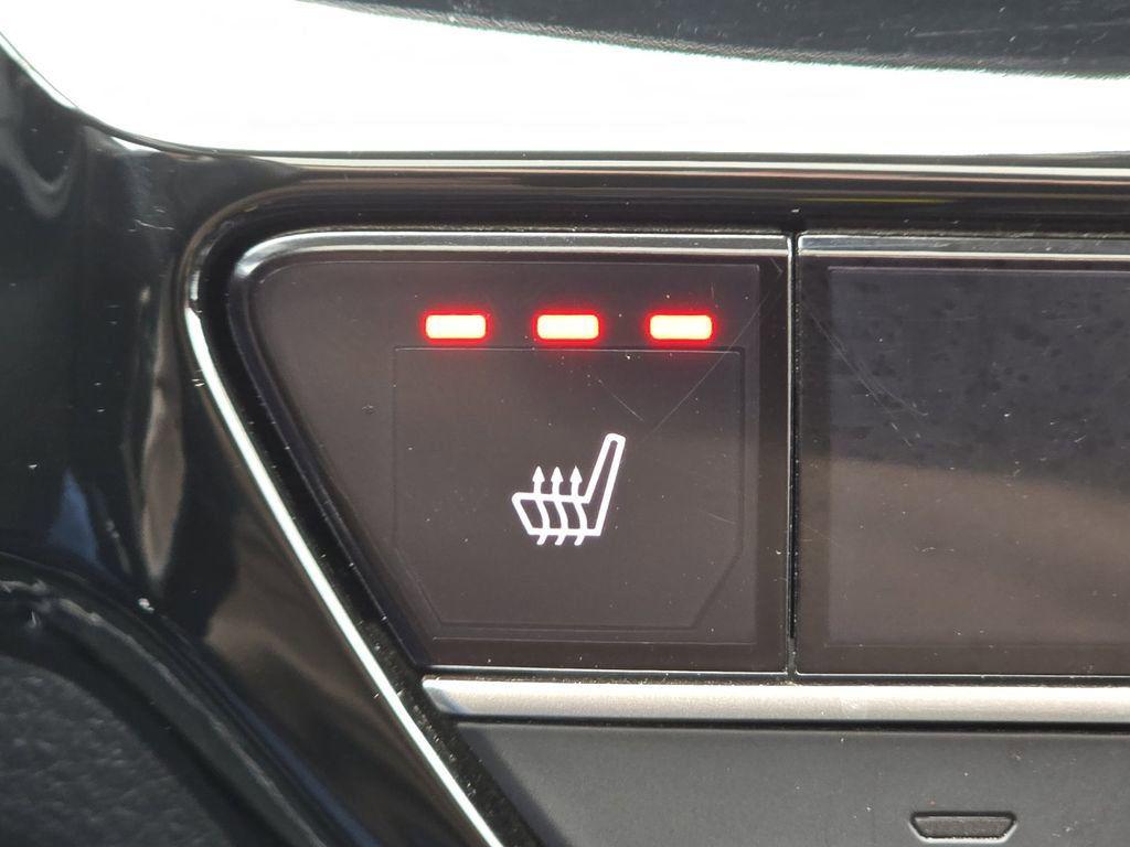 2022 Honda Civic Touring - Photo 11