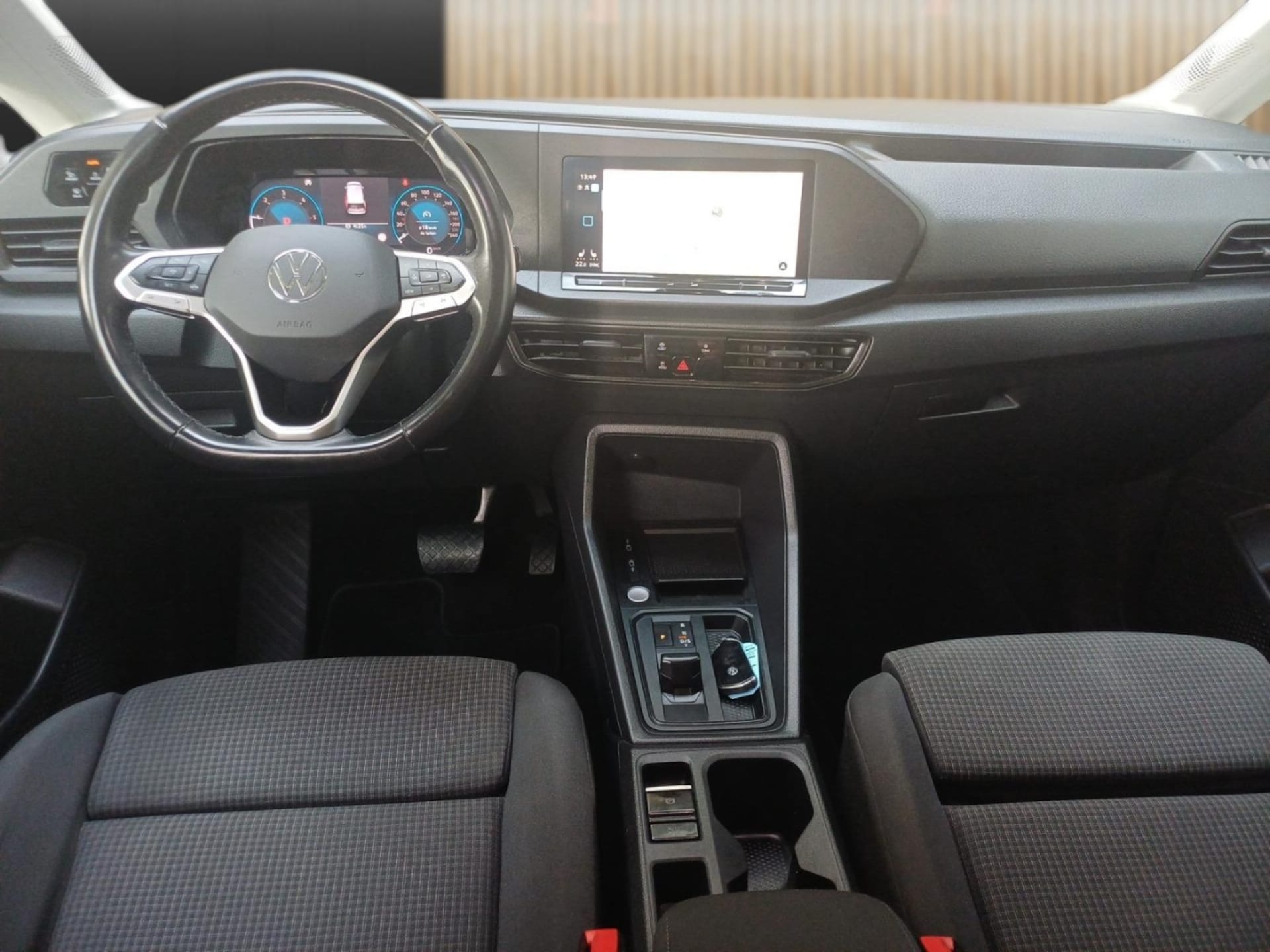 Volkswagen Caddy Basis-Modell