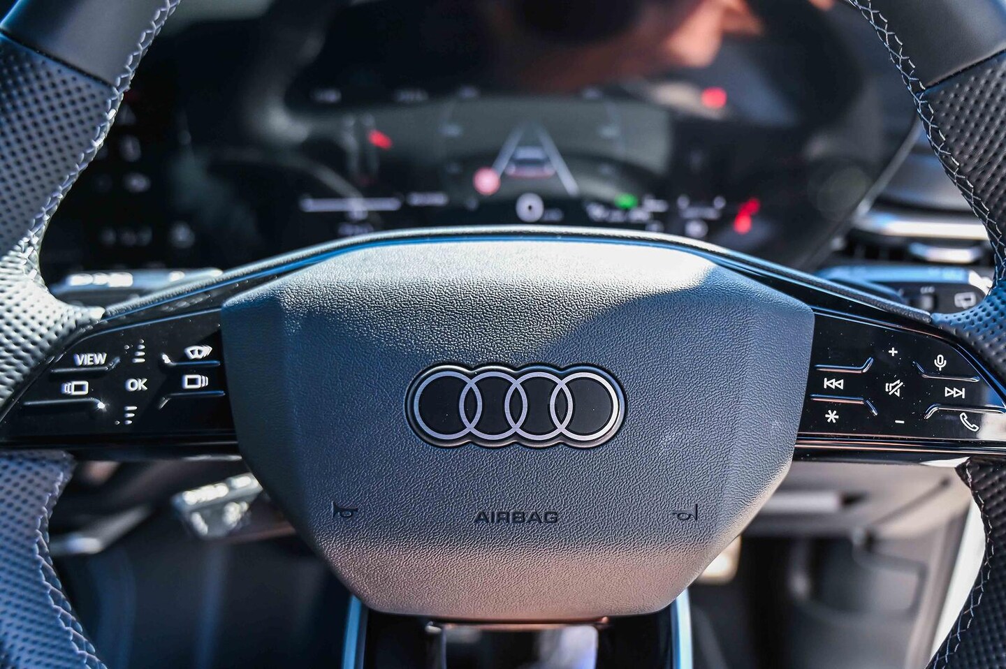 Image about Audi Q5 SUV TDI quattro 150 kW sport