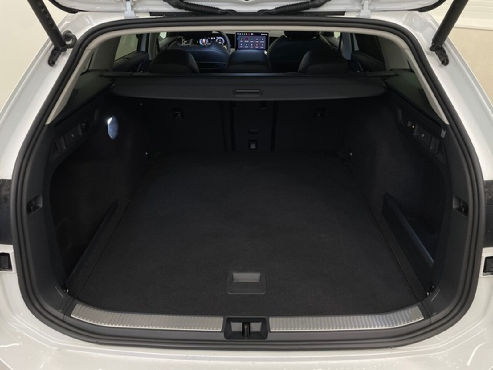 Volkswagen Passat – Bild 7