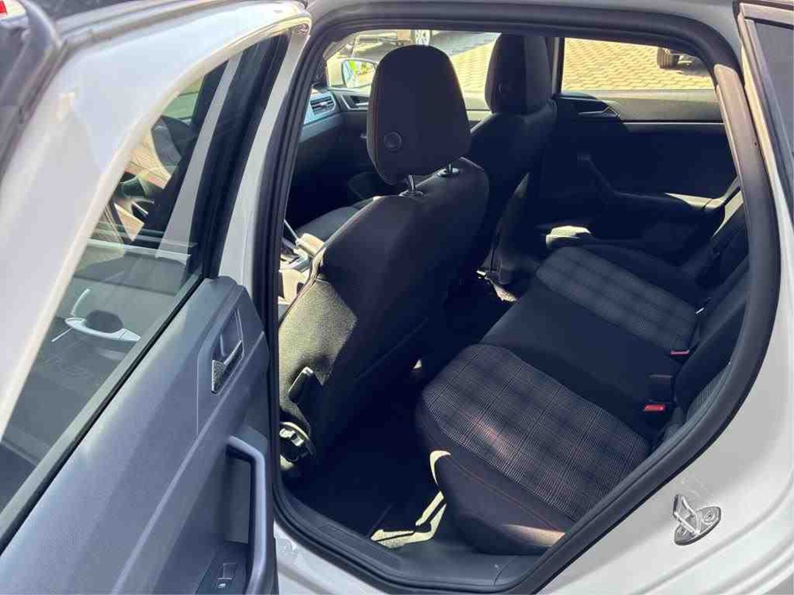 Volkswagen Polo – Bild 9