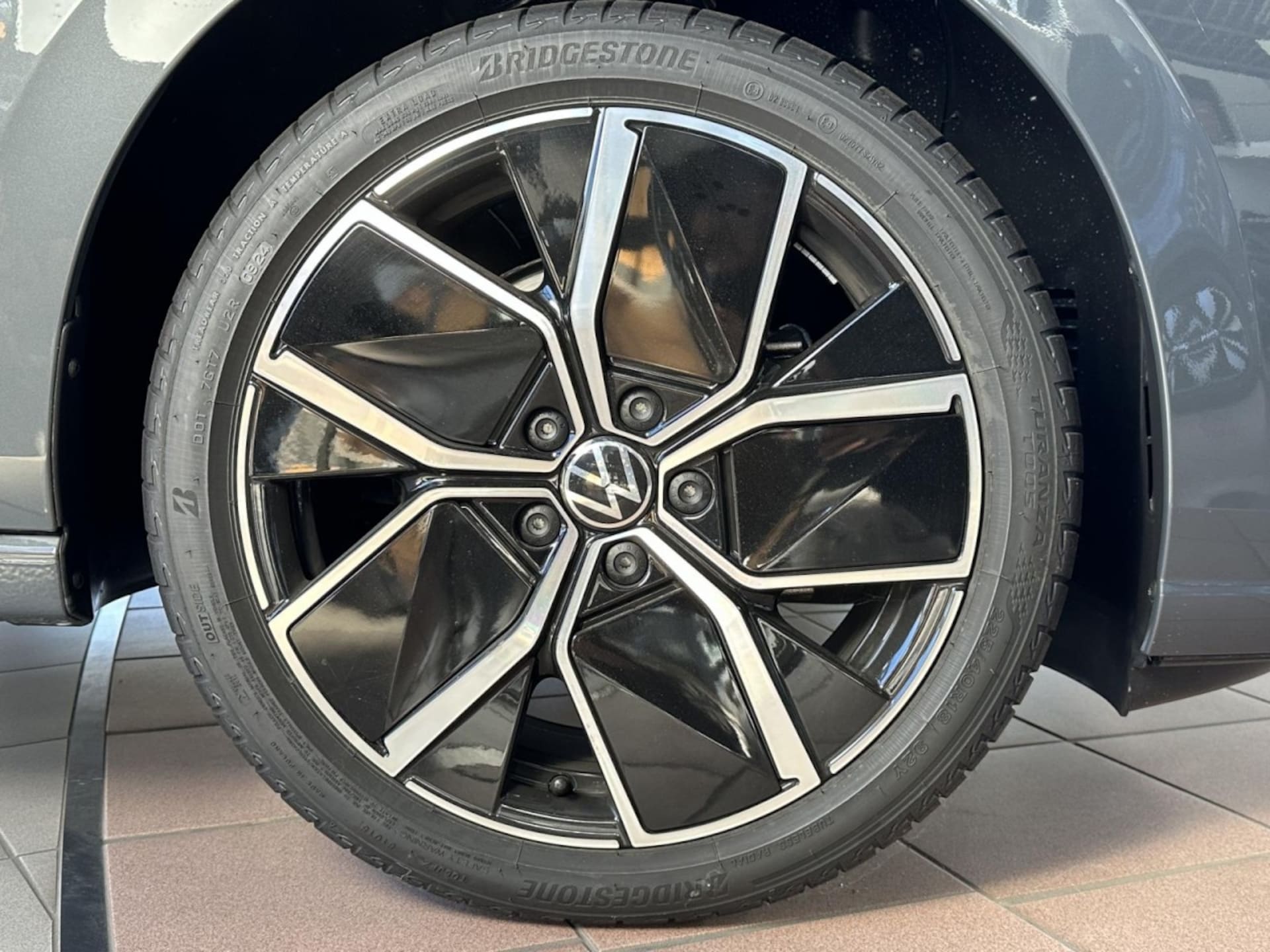 Volkswagen Golf Style