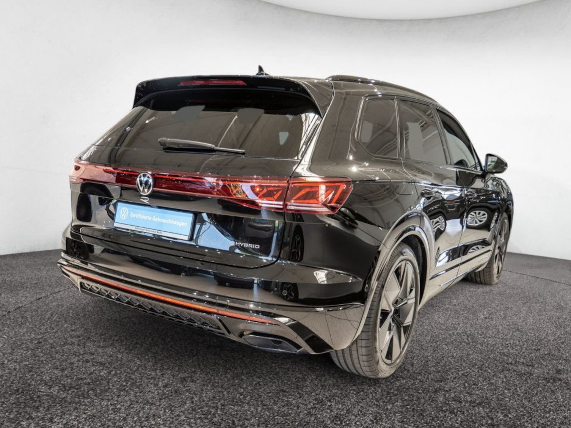 Volkswagen Touareg R