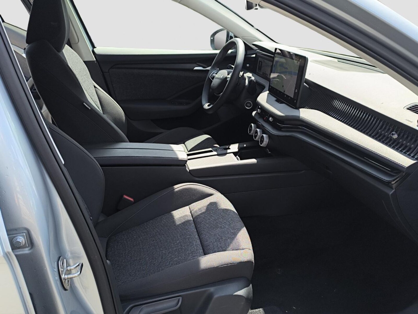 Škoda Superb Combi – Bild 22