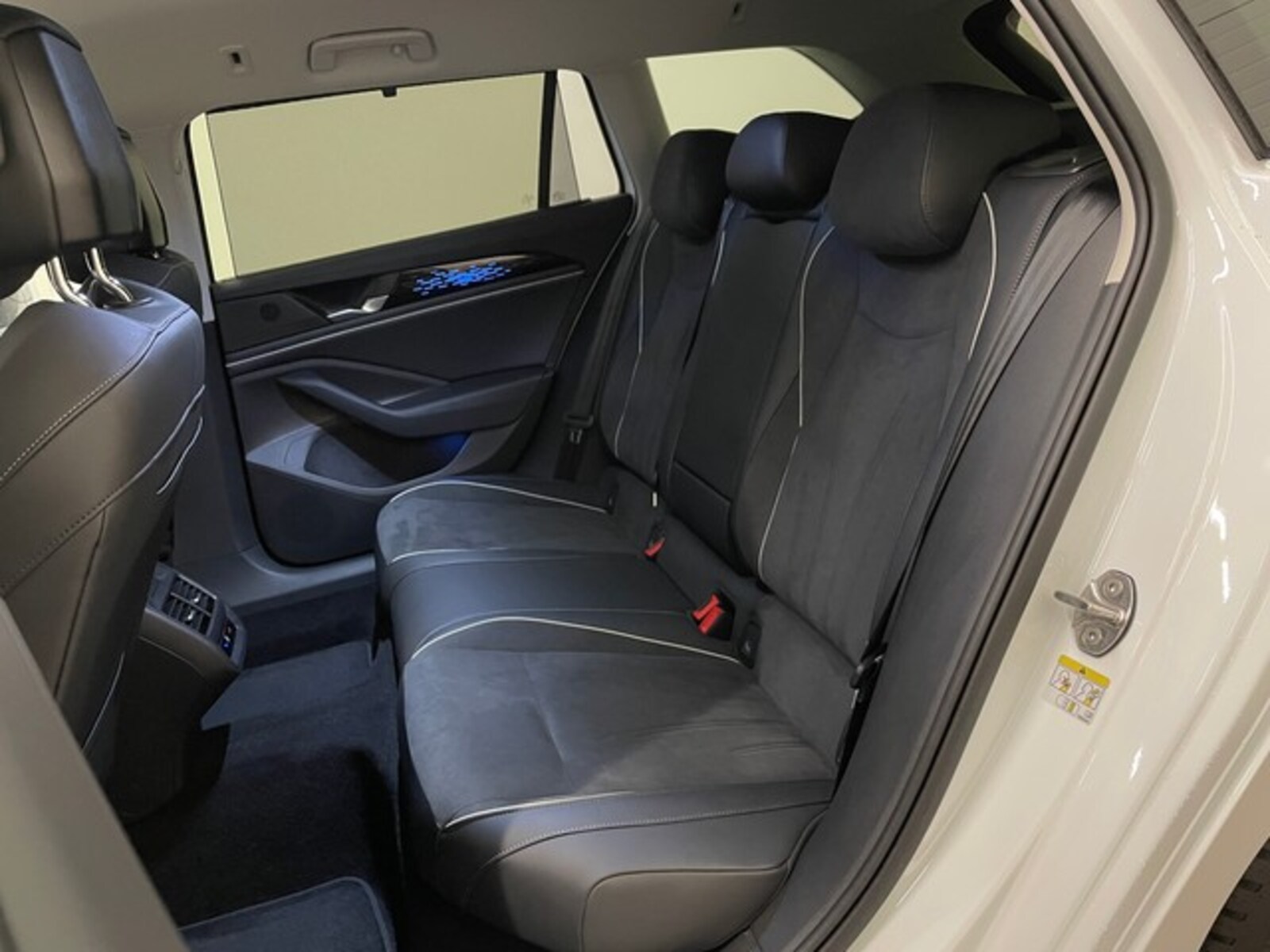 Volkswagen Passat – Bild 10