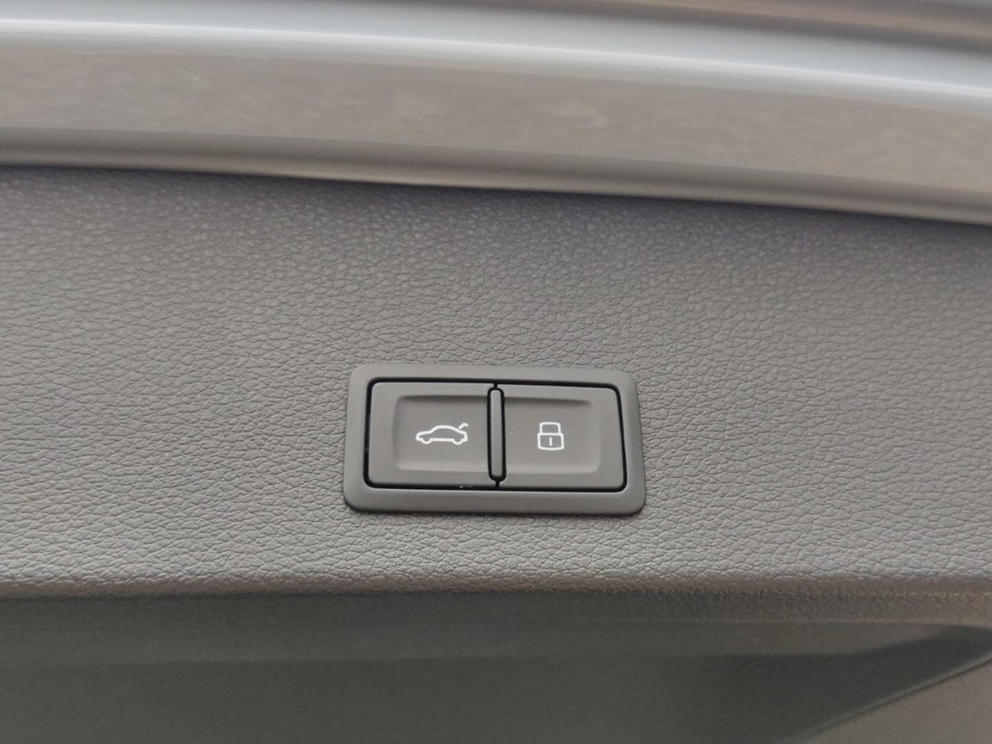 Bild über Audi Q2 advanced 35 TFSI S tronic - für weitere Informationen kontaktieren Sie den Audi Partner