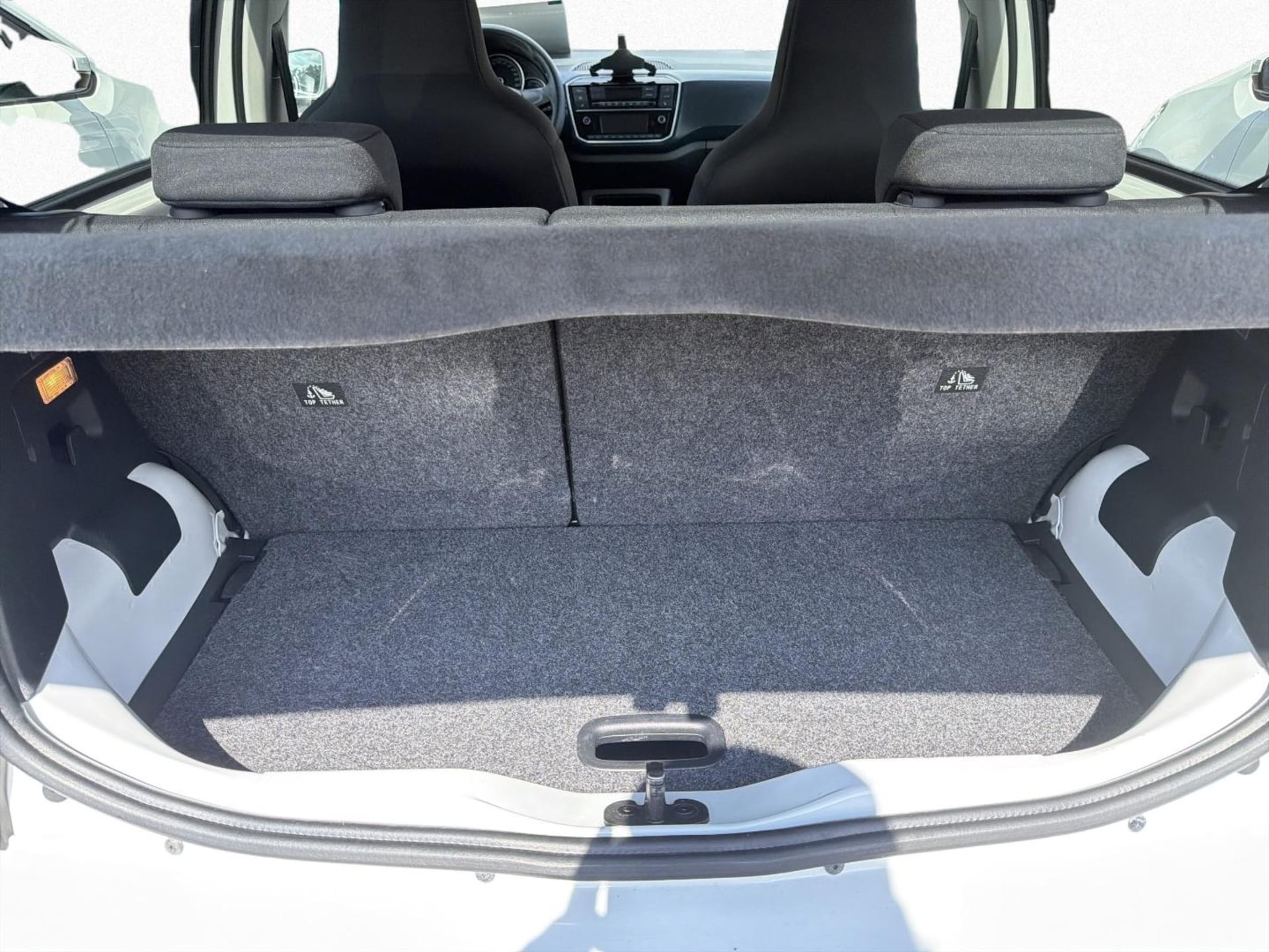 Volkswagen up! R-Line