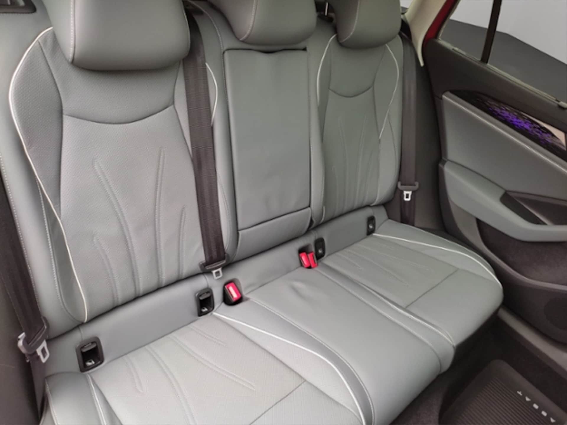Volkswagen Passat Elegance