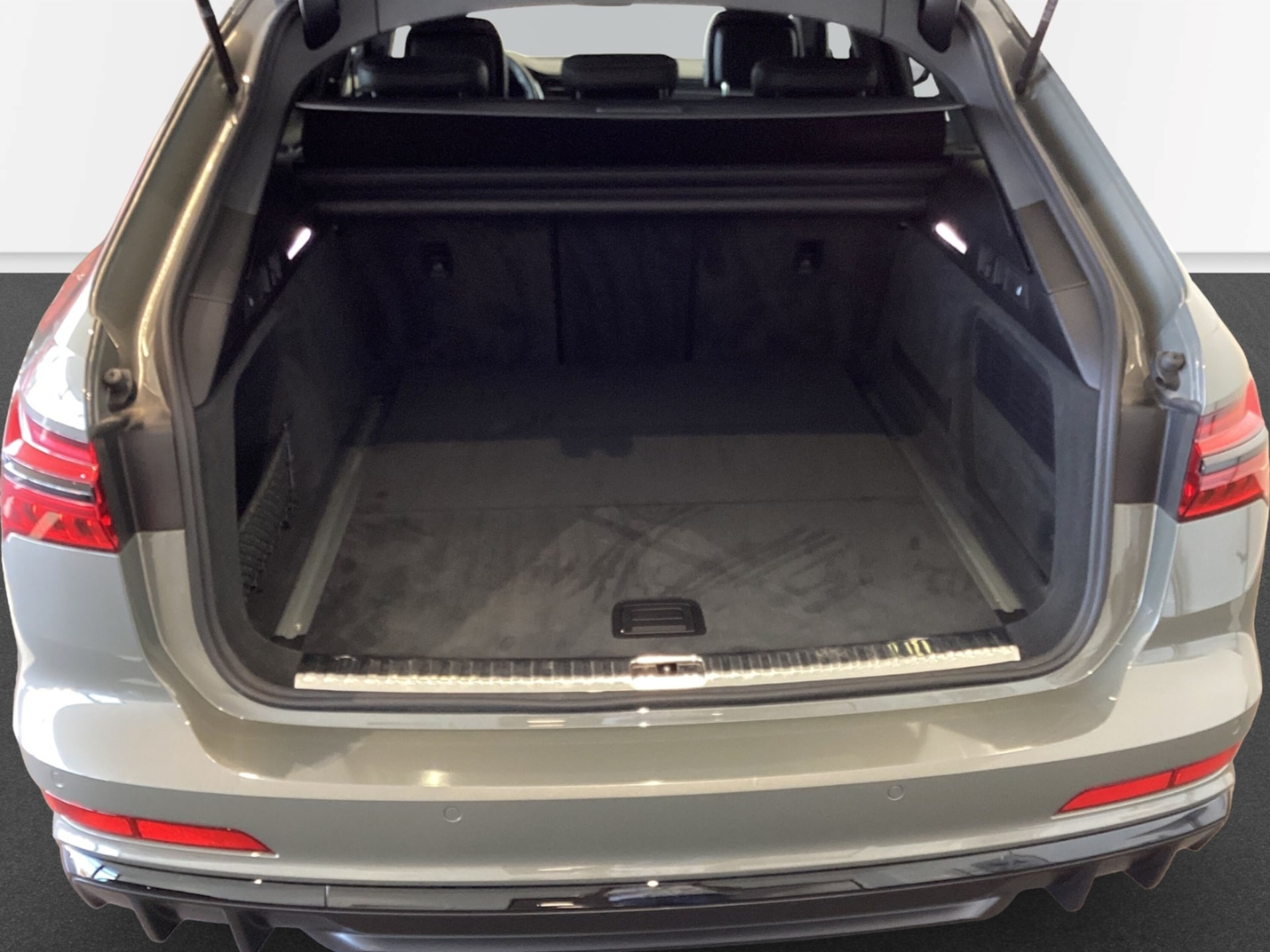 Audi S6 Avant