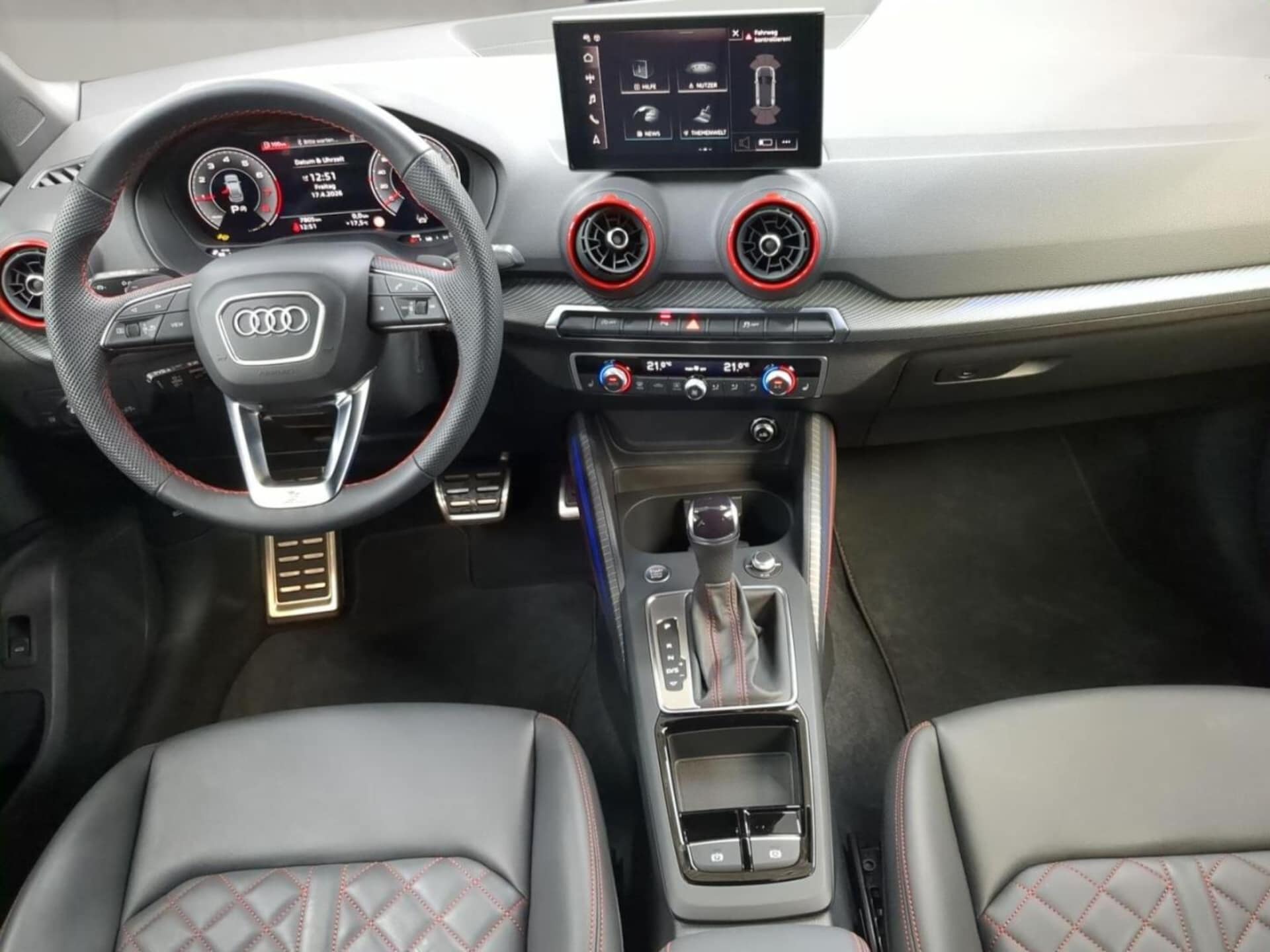 Audi Q2 S line