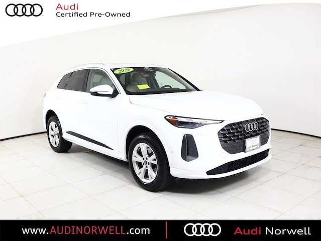 Photo of 2025 Audi Q5