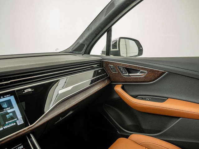 2026 Audi Q7 Prestige - Photo 28