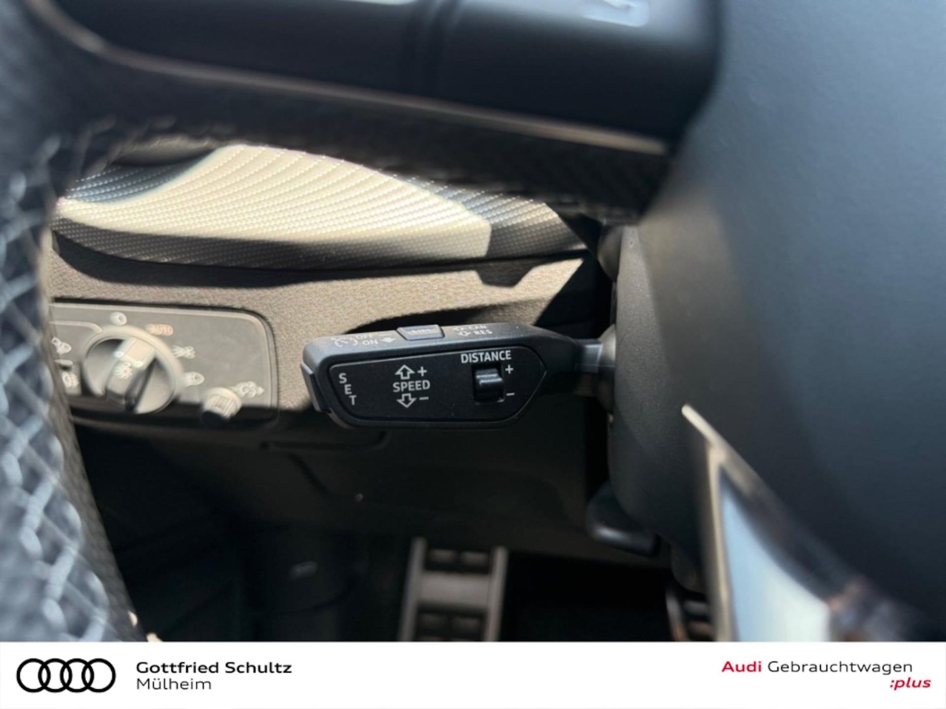 Audi Q2 S line
