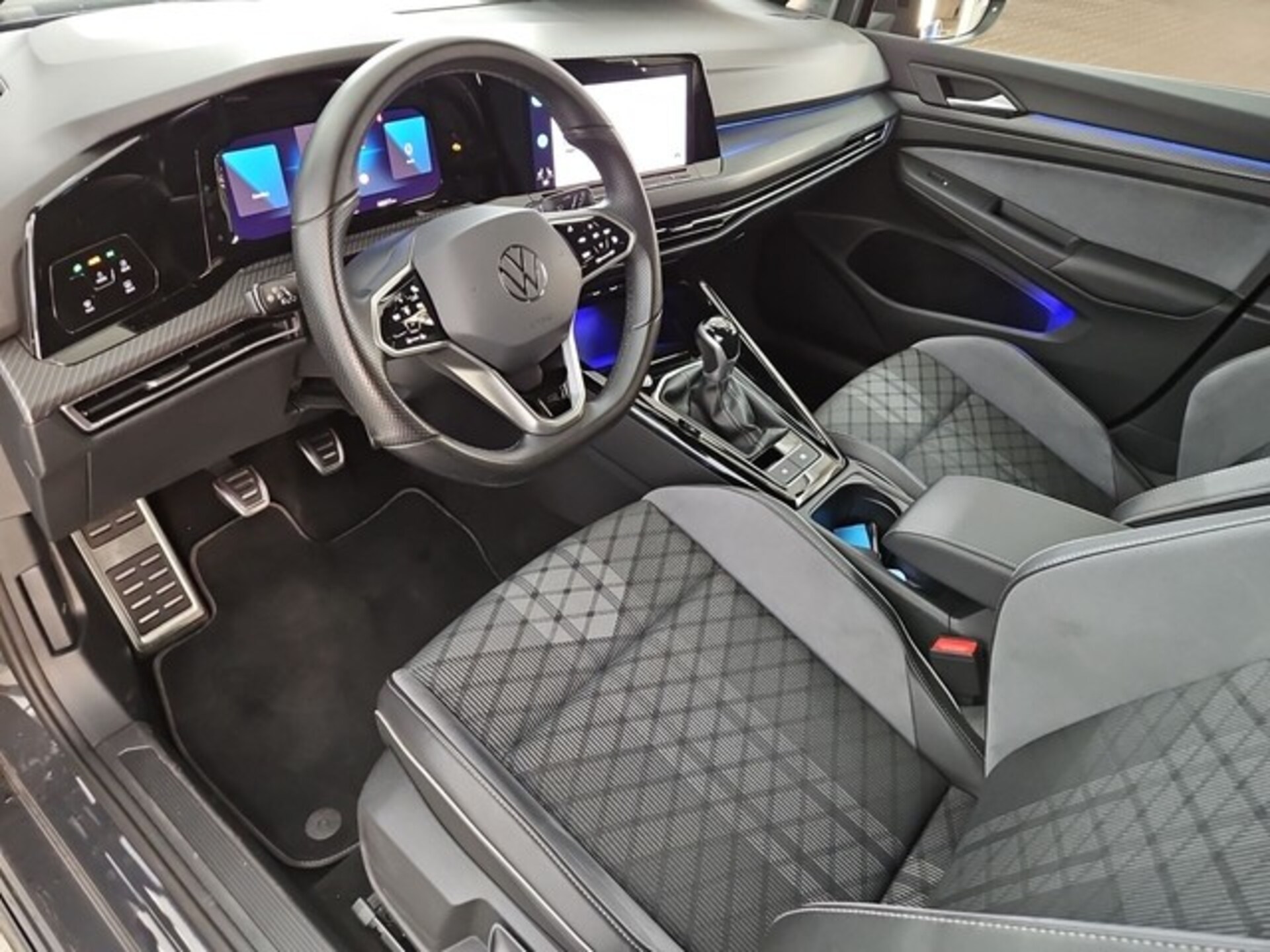 Volkswagen Golf Variant R-Line