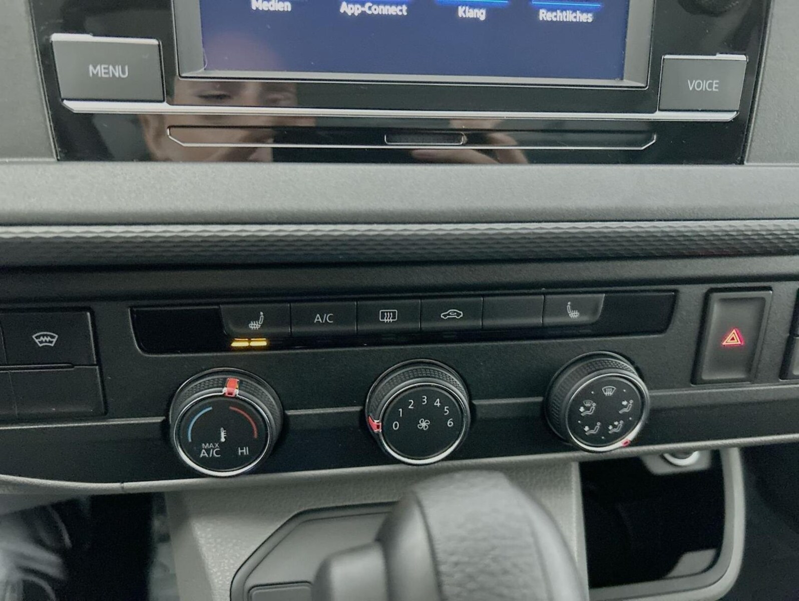 Volkswagen T6.1 Transporter Kasten kurzer Radstand – Bild 15