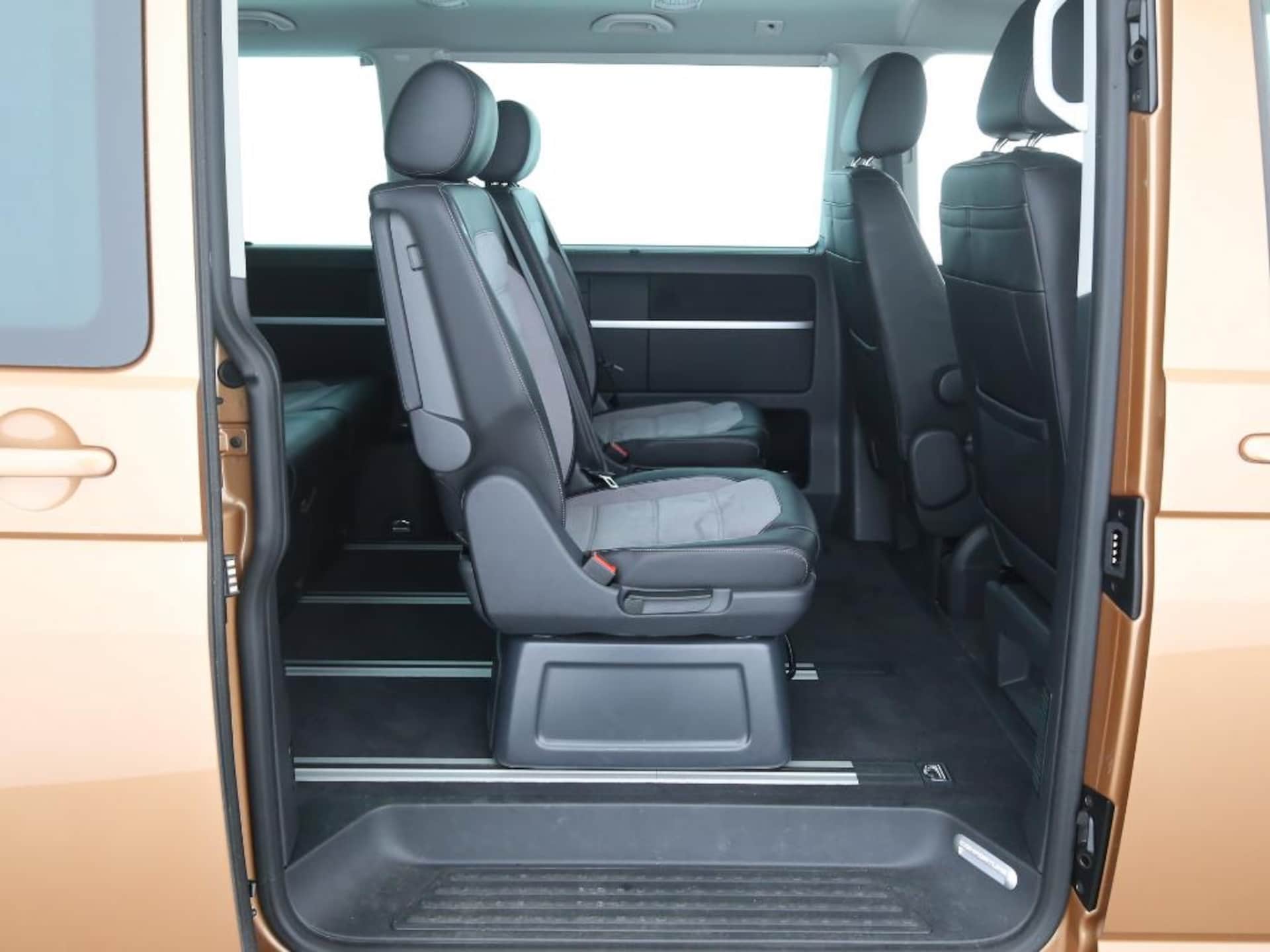 Volkswagen T6.1 Multivan Comfortline
