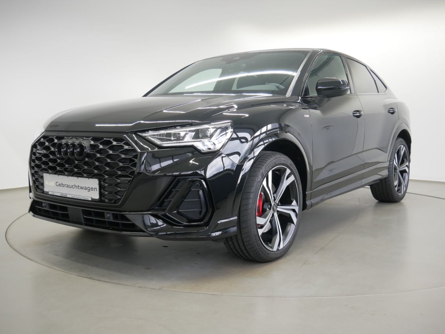 Bild über Audi Q3 Sportback S line 45 TFSI quattro S tronic - für weitere Informationen kontaktieren Sie den Audi Partner