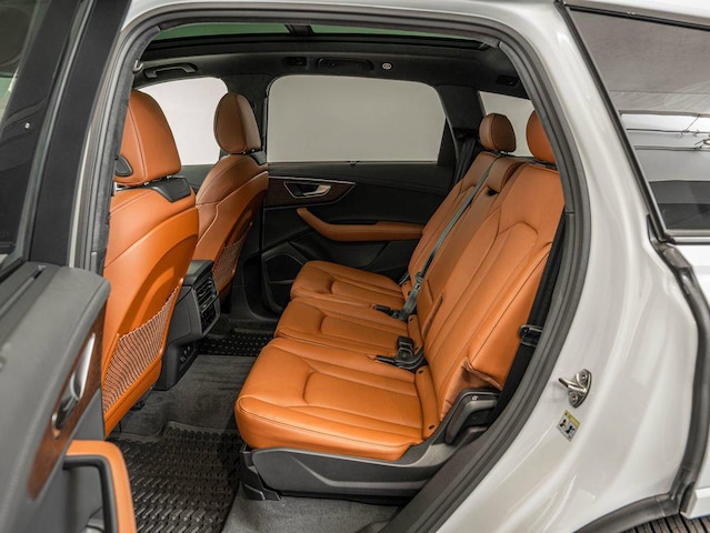 2026 Audi Q7 Prestige - Photo 33