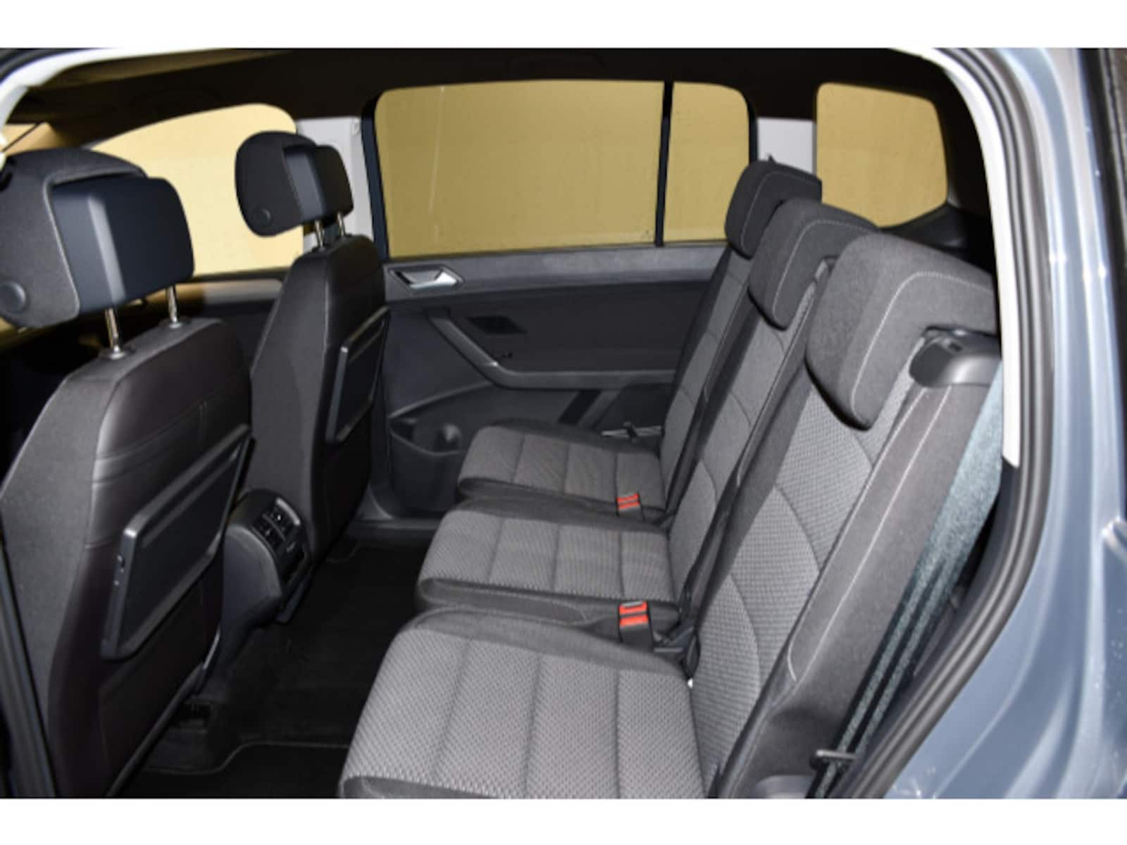 Volkswagen Touran – Bild 9