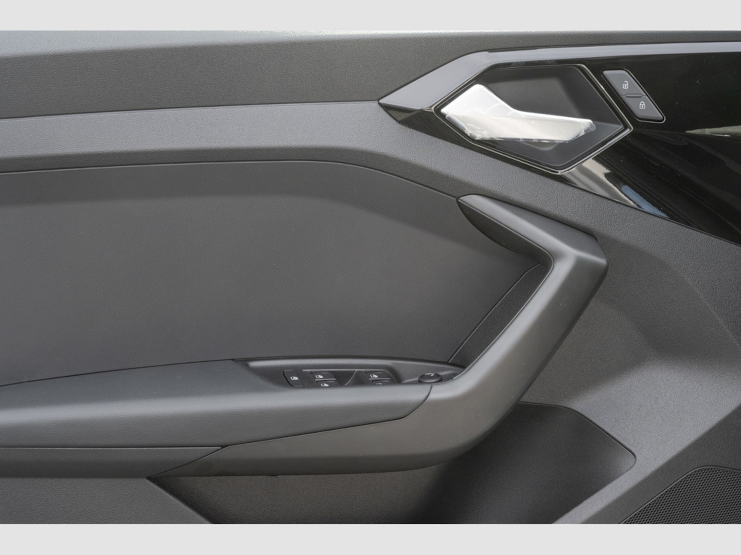Bild über Audi A1 Sportback advanced 30 TFSI S tronic - für weitere Informationen kontaktieren Sie den Audi Partner
