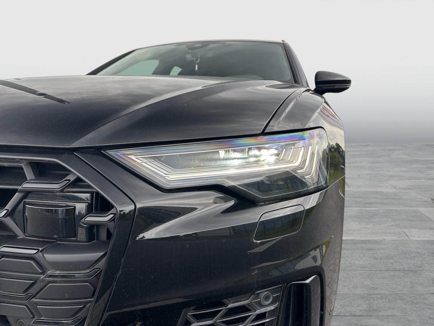 Bild über Audi S6 Avant TDI quattro tiptronic - für weitere Informationen kontaktieren Sie den Audi Partner
