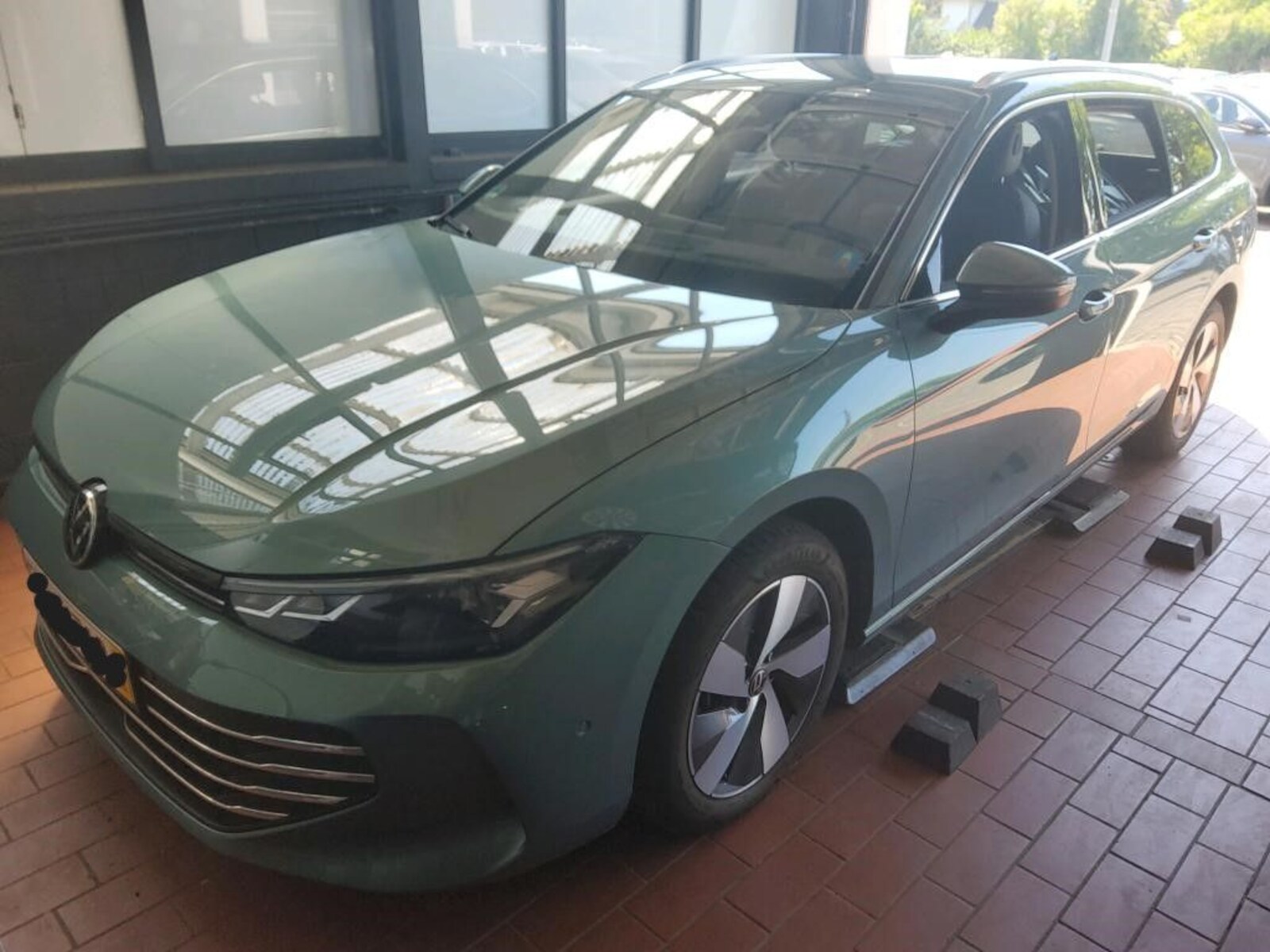 Volkswagen Passat – Bild 2