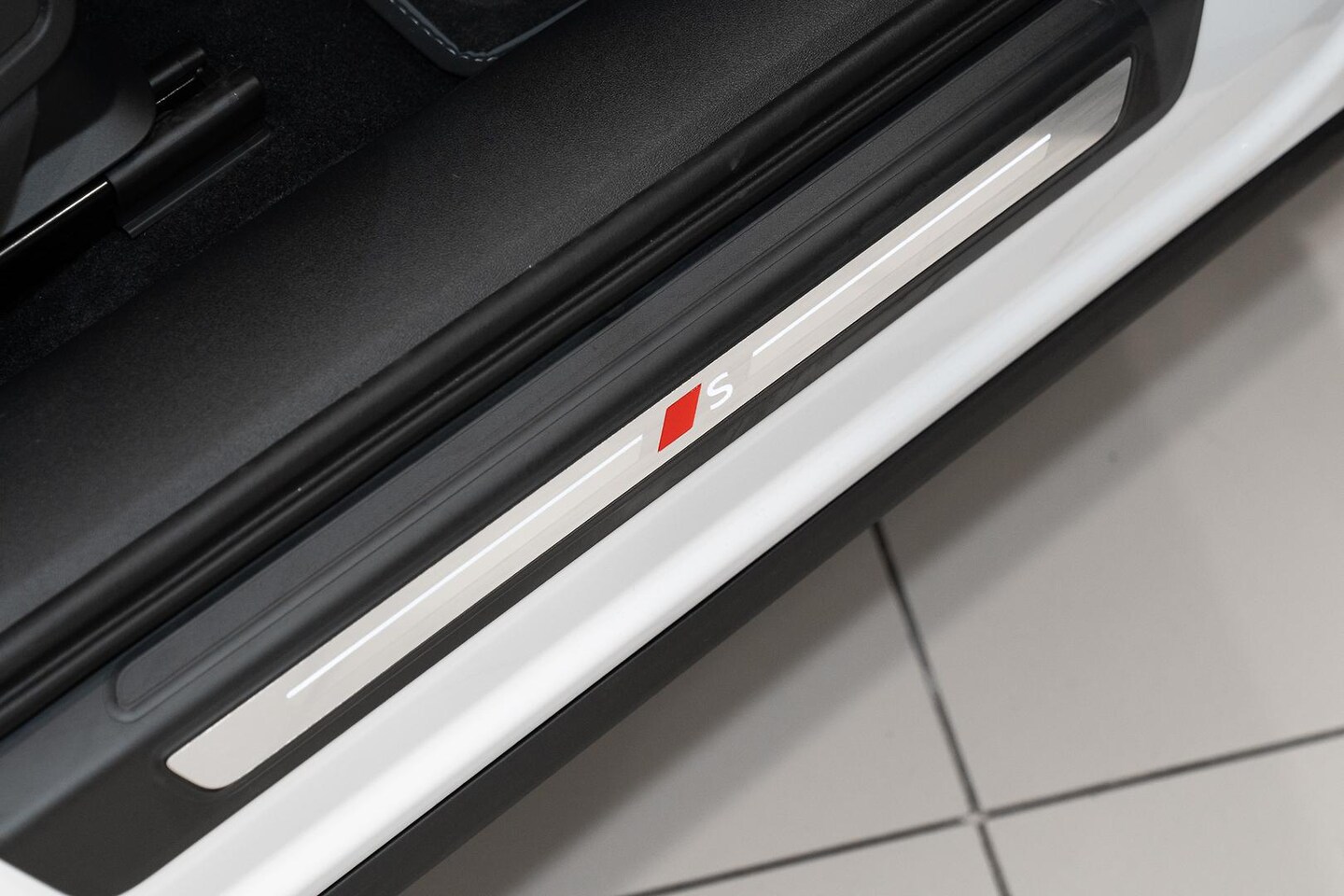 Image about Audi Q5 Sportback e-hybrid quattro S tronic
