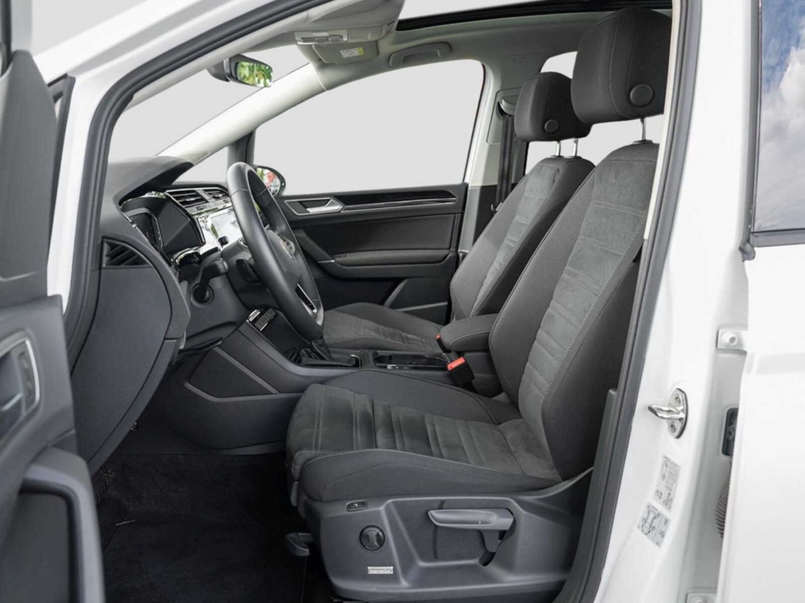 Volkswagen Touran – Bild 7