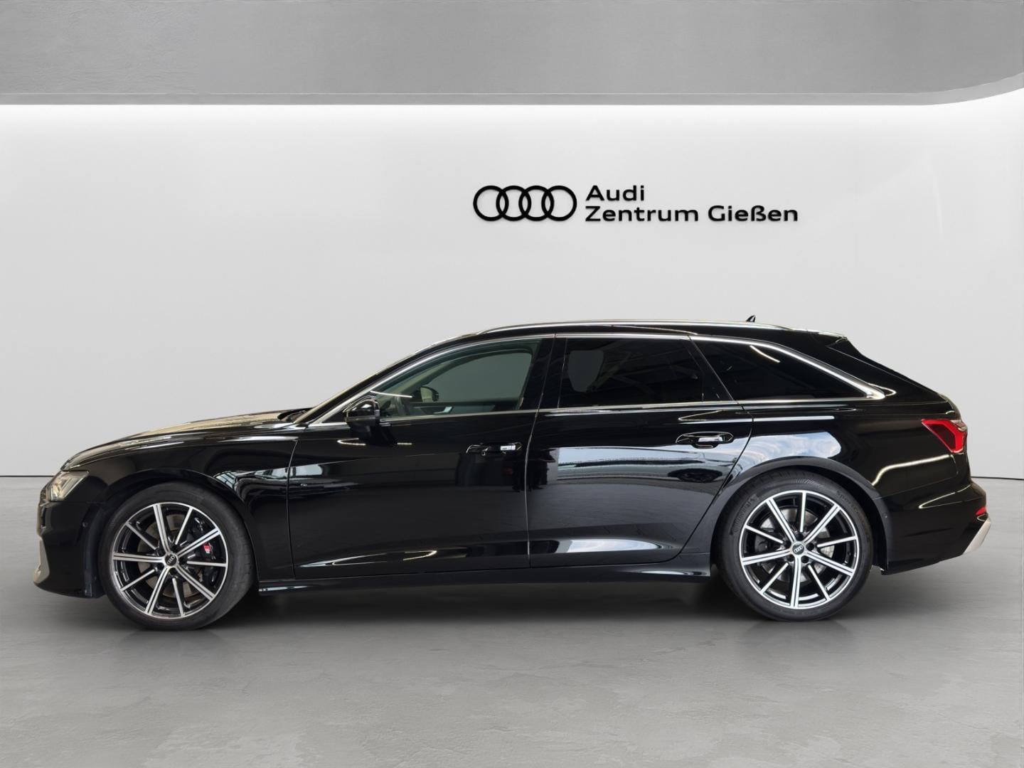 Bild über Audi S6 Avant TDI quattro tiptronic - für weitere Informationen kontaktieren Sie den Audi Partner
