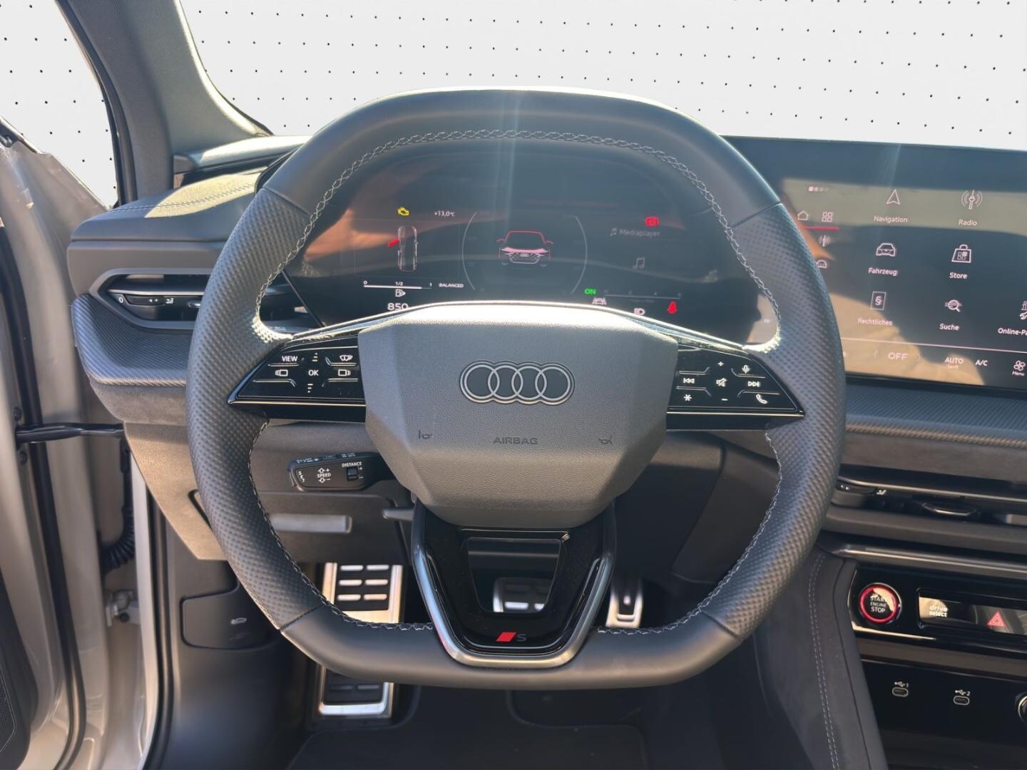 Bild über Audi Q5 Sportback TDI quattro 150 kW S tronic - für weitere Informationen kontaktieren Sie den Audi Partner