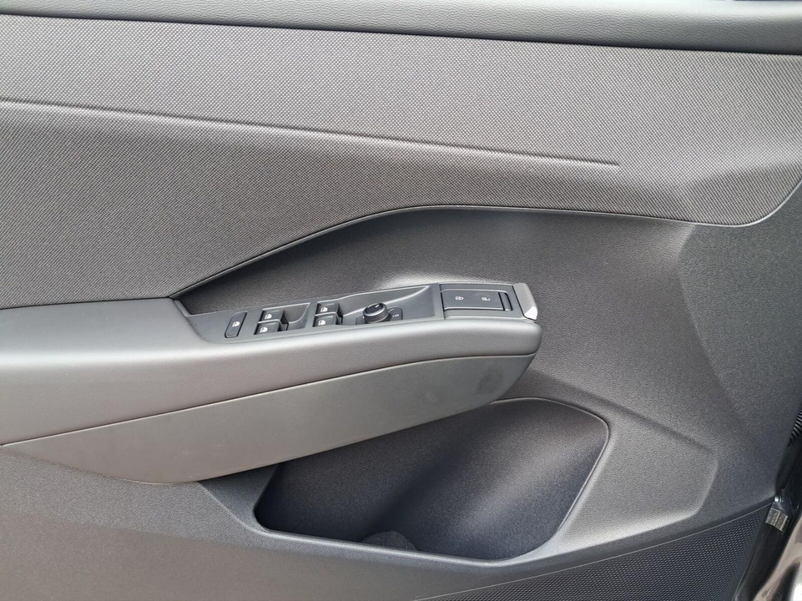 Volkswagen T-Roc – Bild 10