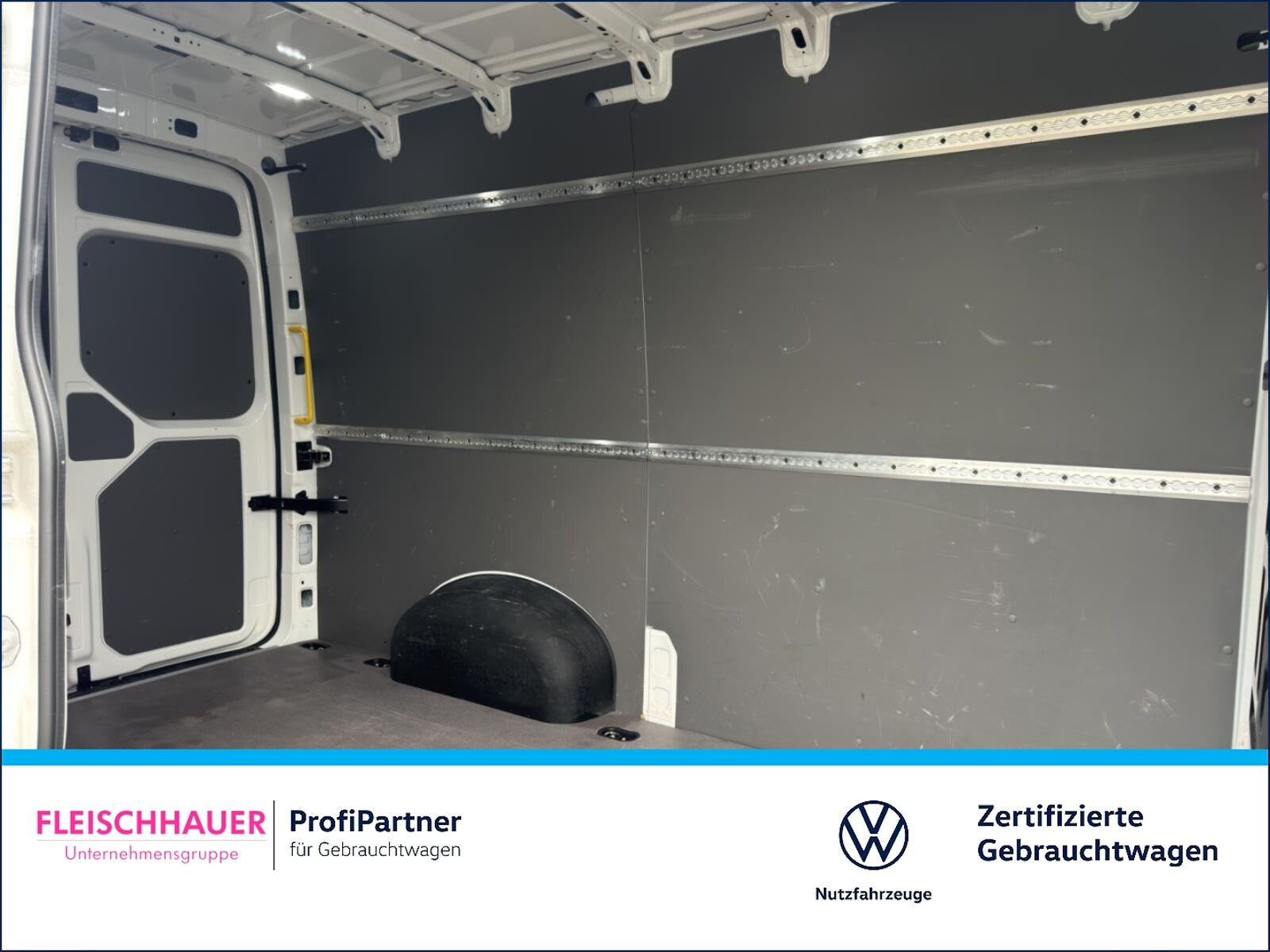 Volkswagen Crafter Kasten mittlerer Radstand – Bild 12